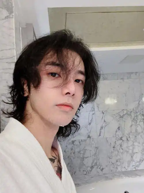 华晨宇黑粉被限制高消费##小查明星眼