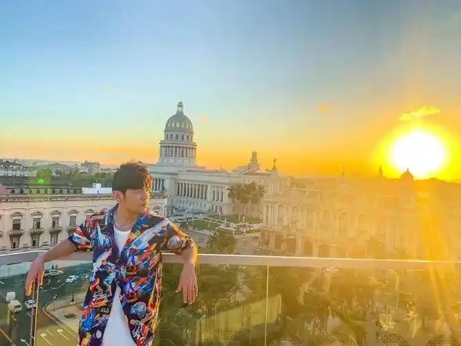 周杰伦新歌只出了个16秒前奏,歌迷就吹爆了……_mojito