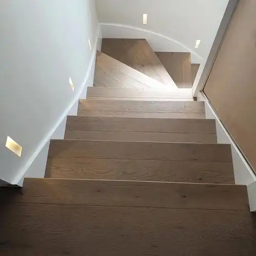 地板楼梯踏步同材制作工艺雅仓定制