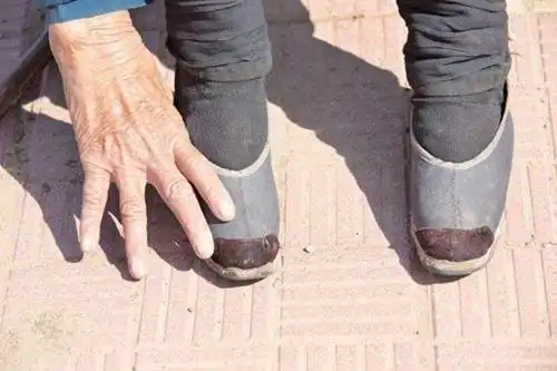 重阳节|日照至少有40000余名小脚老人