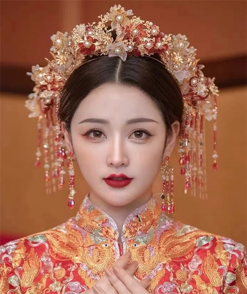 绝美中式新娘发型 高贵端庄优雅得体