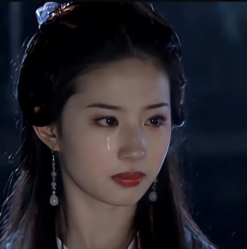 当年得亏是刘亦菲演的王语嫣(刘亦菲演过王语嫣) - 趣味头条