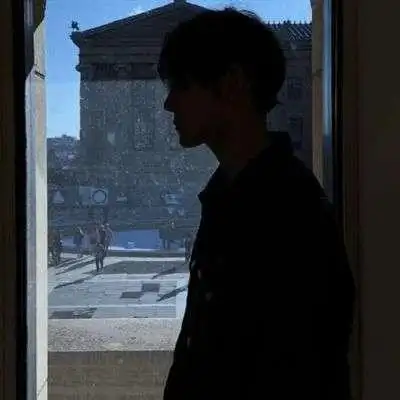 帅气气质头像 侧面男