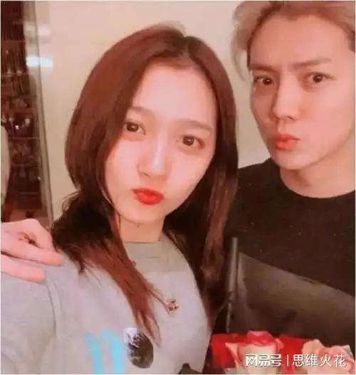 关晓彤的完美人生除了19岁让顶流公开恋情你还知道多少