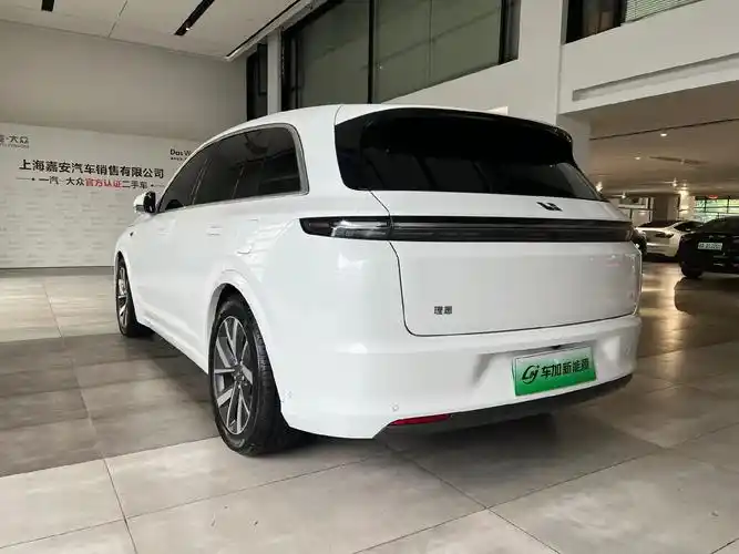 售价:29.99万,理想汽车 理想l7 2023款 pro, - 抖音