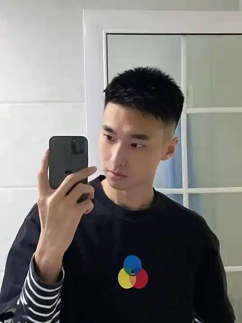 不知道想剪什么发型的男生不妨试试这9款短发