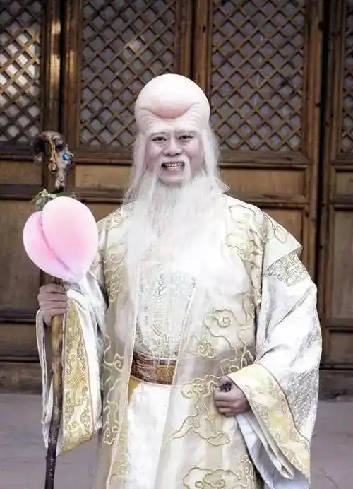 世界那么打,我已经冇眼睇了!蛇精脸过后,一大波"寿星公"头出现!