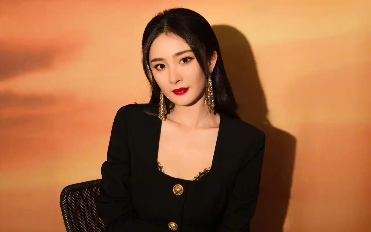 性感美女杨幂图片桌面壁纸