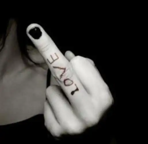 女人向男人竖中指是什么意思优质