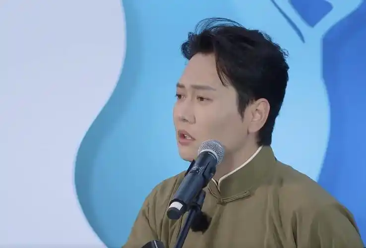 父爱如山!德云社团综第六期,孟鹤堂相声的原型竟然是烧饼父亲