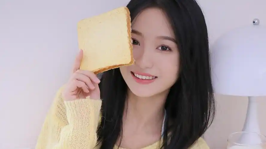 养眼女神温柔到爆的神仙背景图-美女壁纸 - 壁纸之家