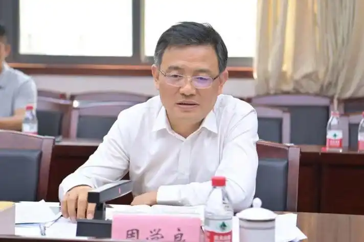 宝安区委常委,宣传部部长周学良率队调研宝安中学(集团)