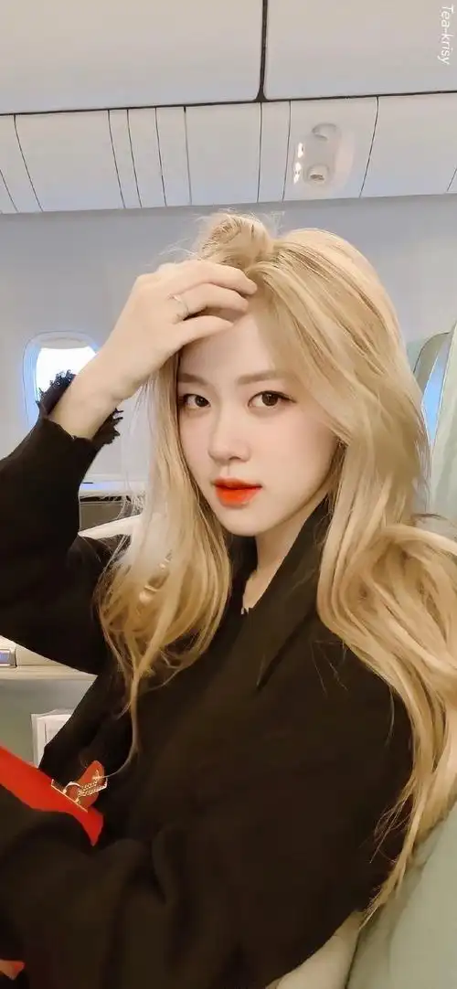 blackpink ros07朴彩英 壁纸来源 @tea-kris