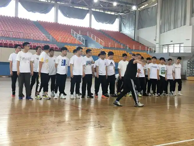 体育学院举办教学示范观摩课-长沙理工大学-体育学院