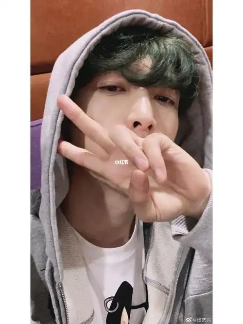 伪男朋友照片➕1😘