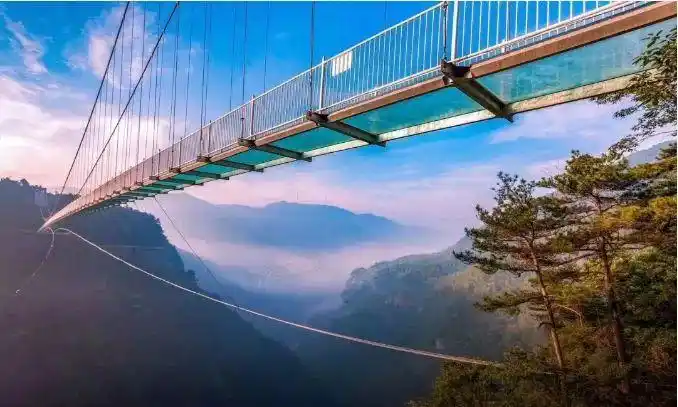 【9.14/15 灵江源玻璃栈道】| 世界第一高空悬廊 玻璃桥,山水美景高空