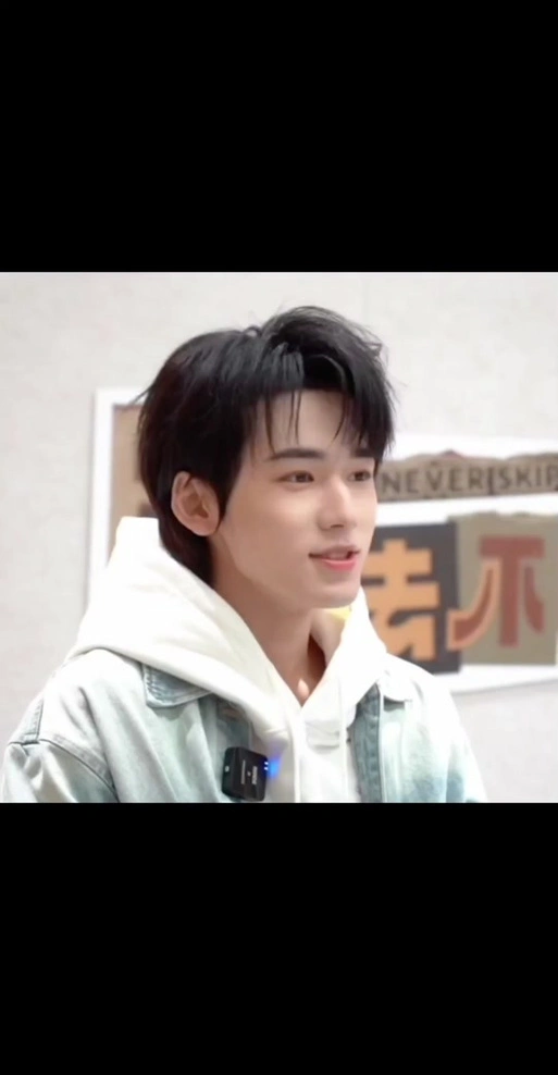 宋亚轩相机格式