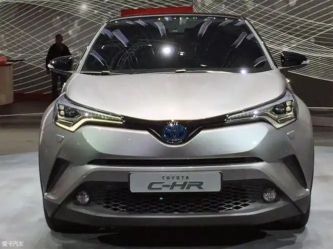 > 曝丰田c-hr低配版车型