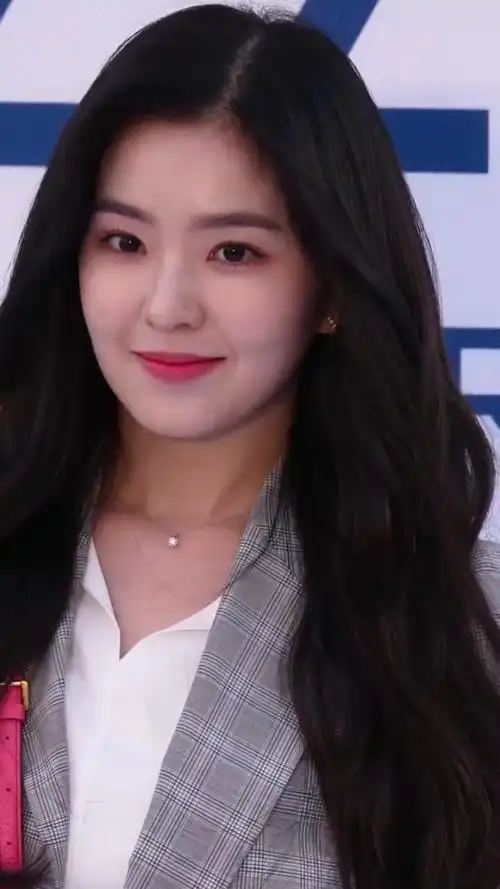 裴姐这笑容太甜了,一不小心就沦陷了!#裴珠泫 #南韩神颜