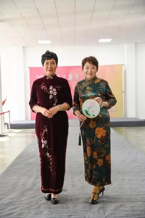 济宁老年大学旗袍秀,时装秀,晚礼服花絮