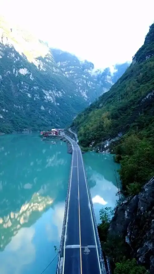 四川乐山   大渡河金口大峡谷