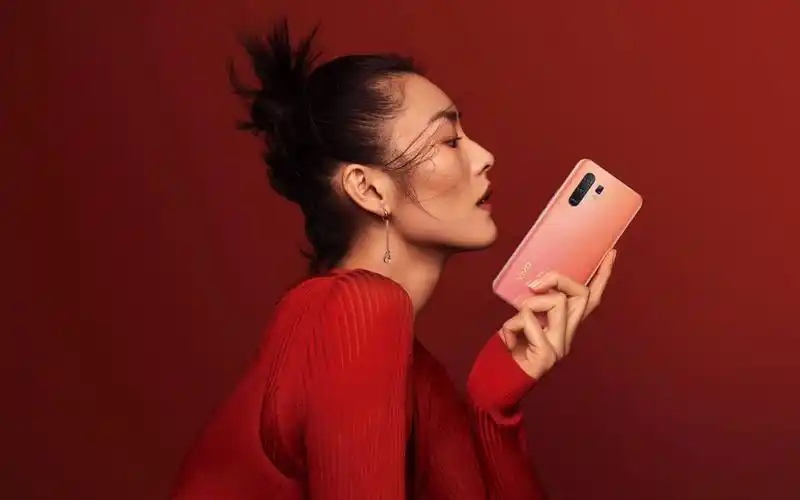 vivox30代言人刘雯