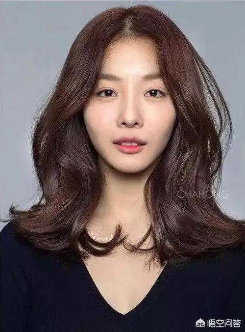 菱形脸的学生适合什么发型? - 石塘网