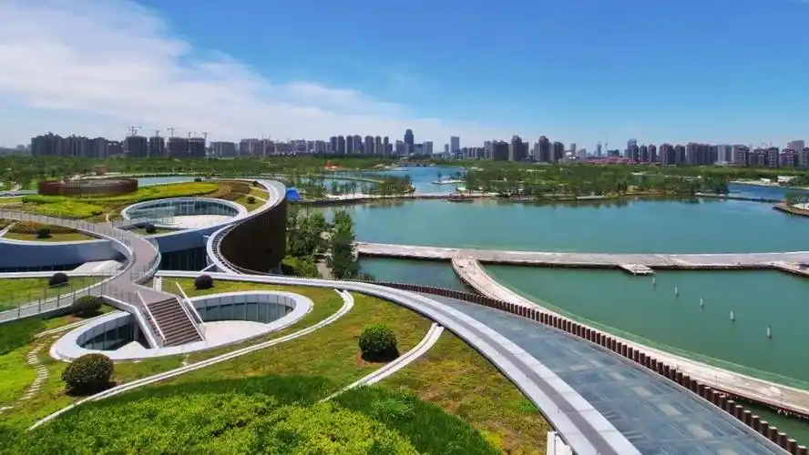 开放时间:每天   :00-12:00   :00-18:00 地址:上海市奉贤区树桓路99