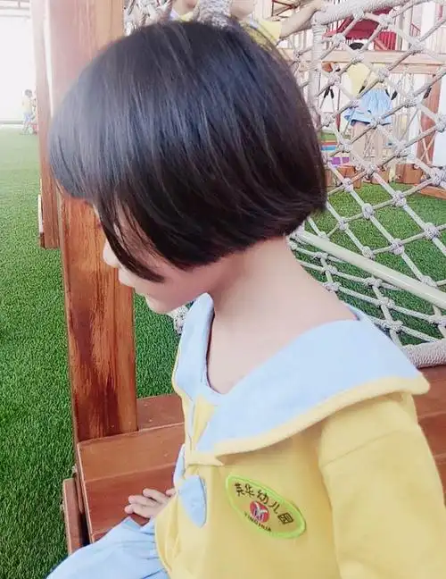 最后附上美美的侧脸!