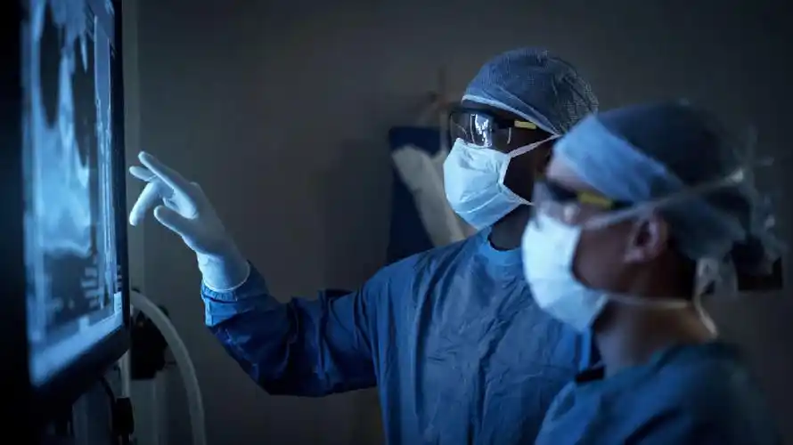 47名儿童因吃荔枝死亡医生呼吁这6种水果千万别这样吃