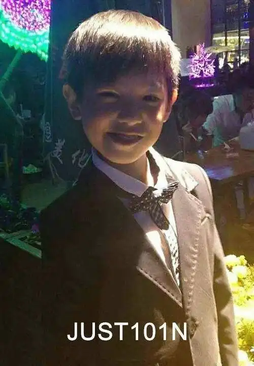 justin 新闻近期,微博上热议起了"越长越好看是什么感受"这一话题,小