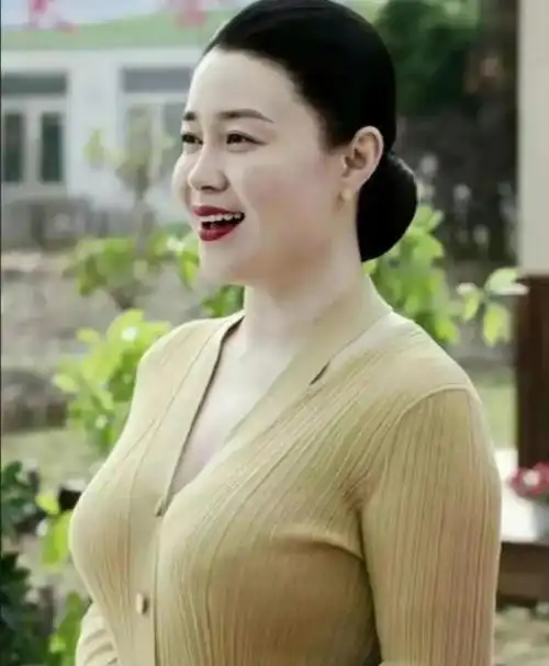 吊打白幼瘦这6位微胖女明星告诉你珠圆玉润才是真绝色