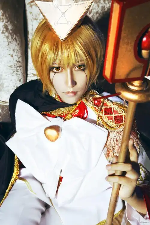 金色的卡修角色卡修·贝鲁 cn monk和尚