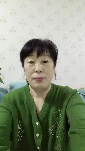 61岁离异女征婚照片(id:101944666)_吉林长春征婚交友_珍爱网