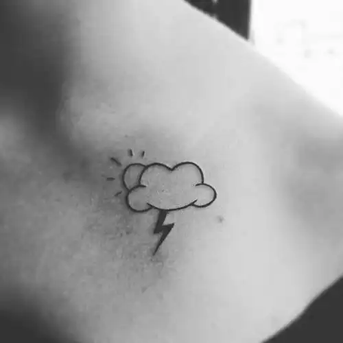 云朵纹身图案 变化多端的云朵纹身图案(6/10)