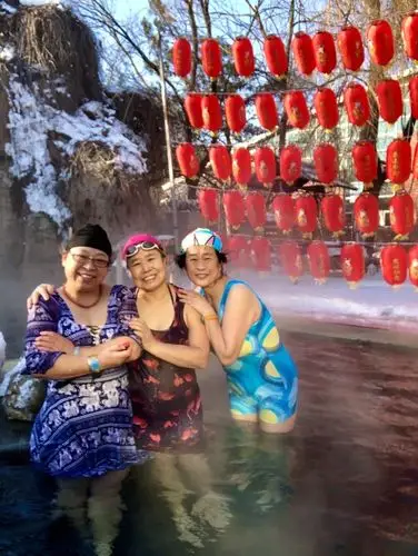 12月22日,吉林圣德泉,再次挑战零下二十多度低温户外泡温泉的感觉.