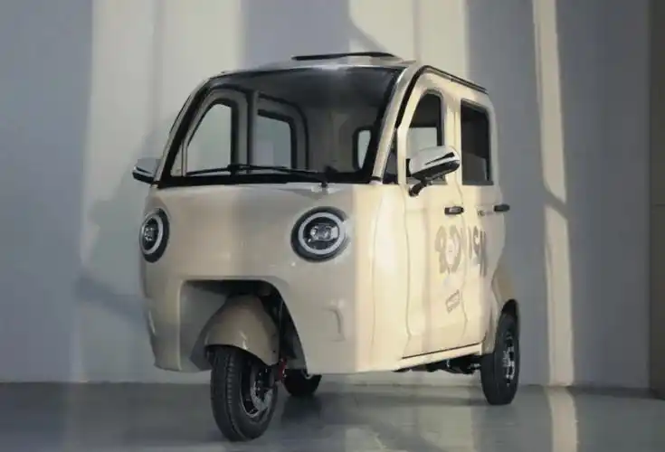 爱玛,东威电动三轮车来了,最远跑200公里,能上牌,城市也能用_车辆