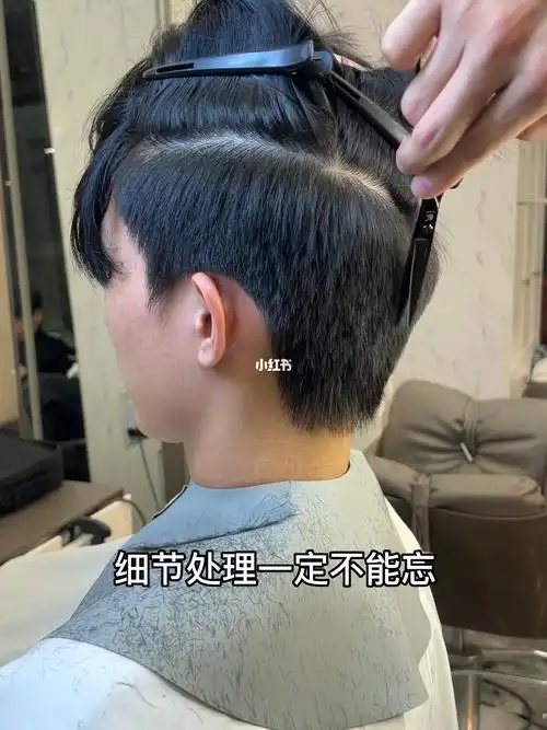 少年感微分碎盖广州男生头发这样剪