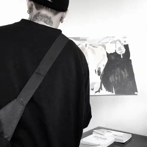 有哪些适合男生用的超级酷的微信头像