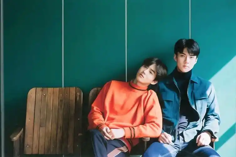 哥哥和弟弟的友情金俊勉and吴世勋