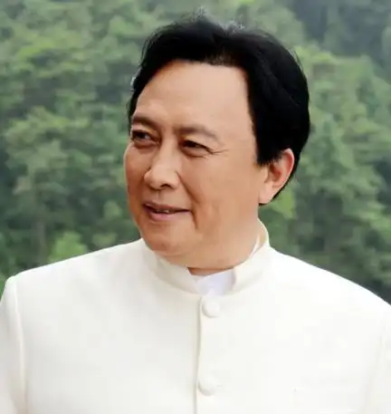 老戏骨唐国强的日常视频被曝