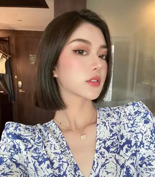 不用打理的短发发型