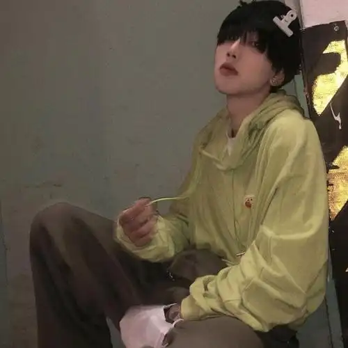 微信好看帅哥真人头像2020,男生头像图片-回车桌面