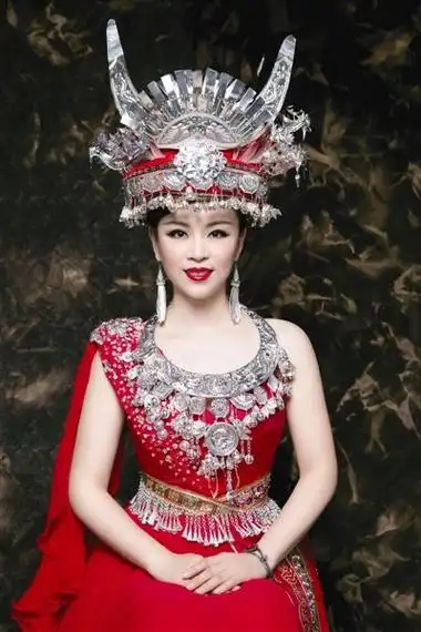 广西瑶族女高音歌唱家陈道宁