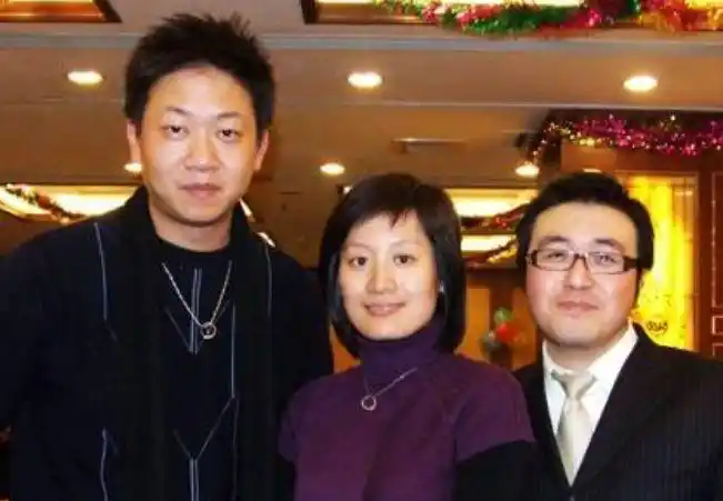 林海在事业上获得成功全靠前妻支持却在大红之后娶了新欢