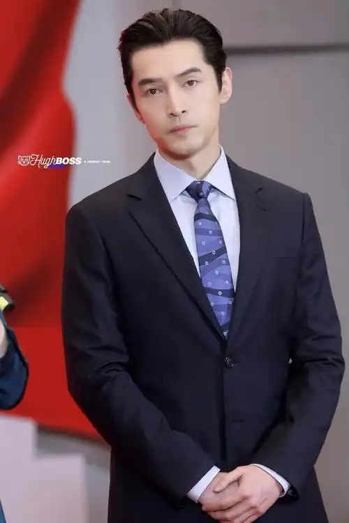 胡歌生图##胡歌背头西装造型##胡歌背头