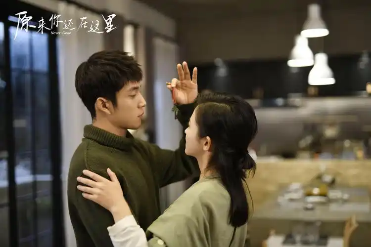 《原来你还在这里》多大程度还原青春?看胡先煦和韩东君就知道了