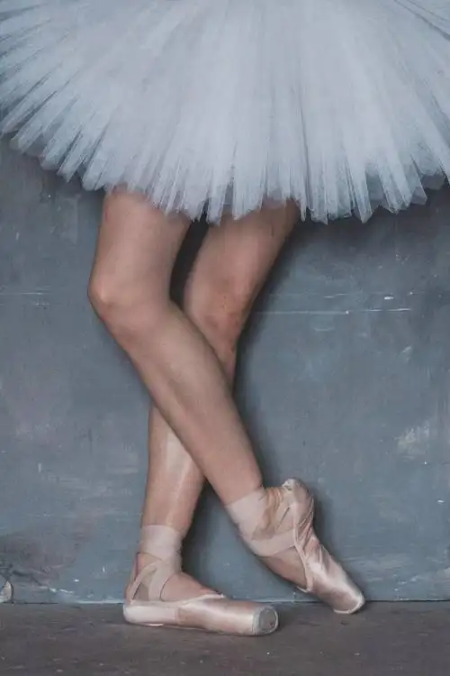 没有水印!30张唯美舞蹈壁纸!