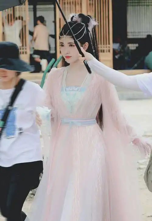 原创鞠婧祎新剧花戎17套服装造型美到惊人良心仙侠剧回归