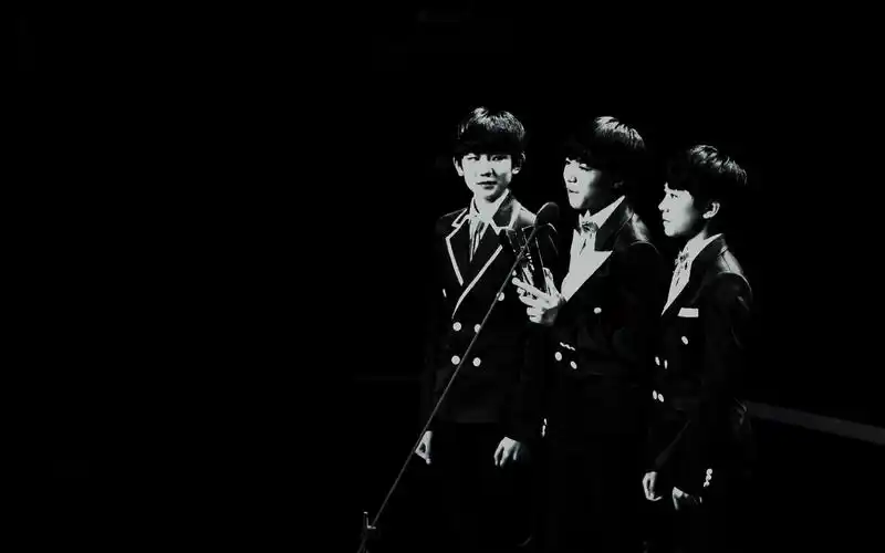 年轻组合tfboys写真图片电脑桌面壁纸下载第三辑